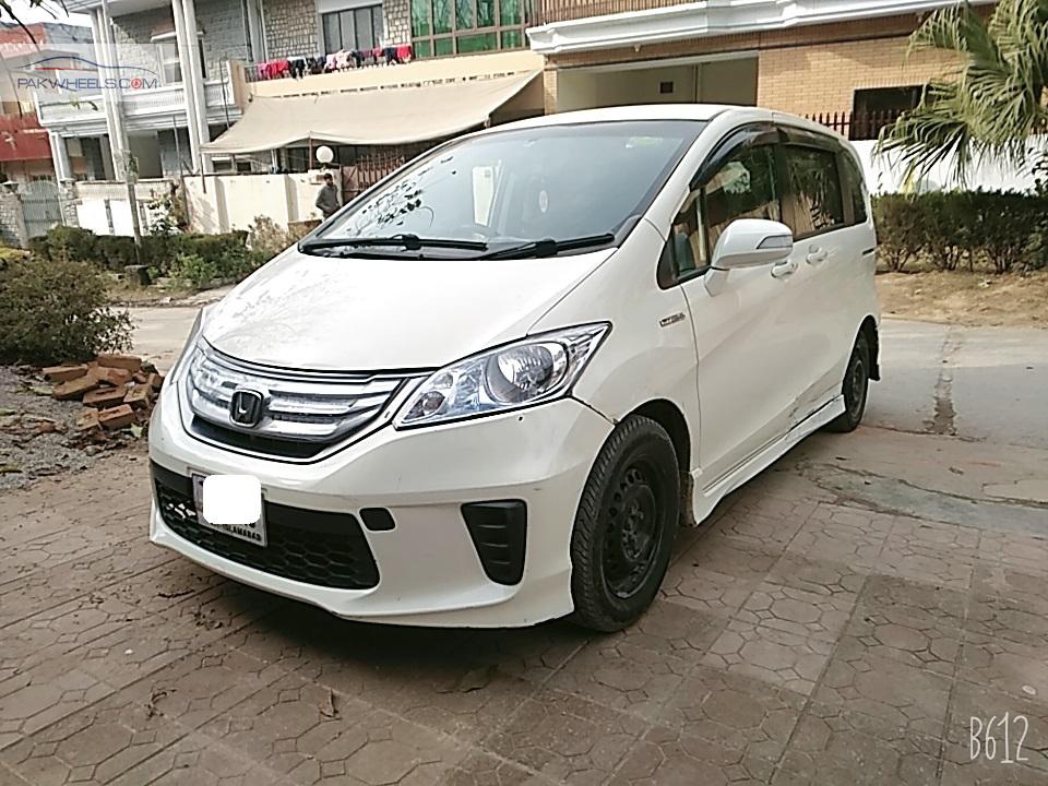 Honda Freed 2011 for Sale in Islamabad Honda Freed 2011 for Sale in Islamabad Image-3