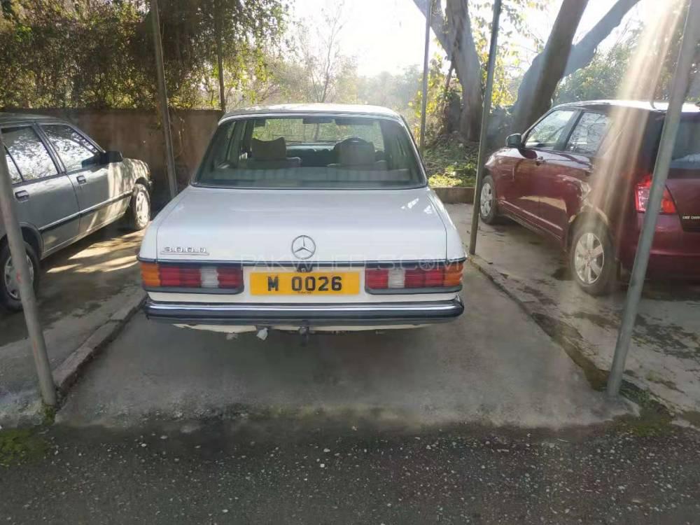 Mercedes Benz D Series 1979 for Sale in Islamabad Image-1