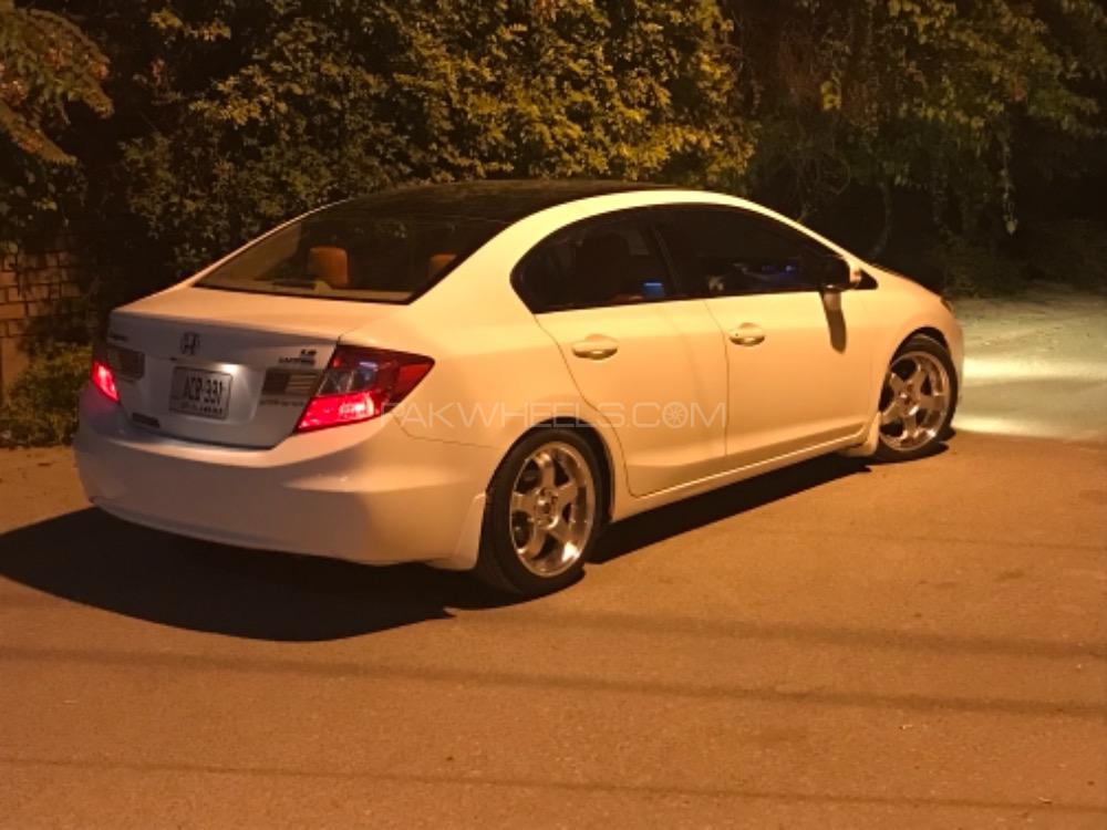 Honda Civic - 2014  Honda Civic - 2014  Image-4