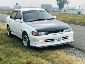 Toyota Corolla - 1995