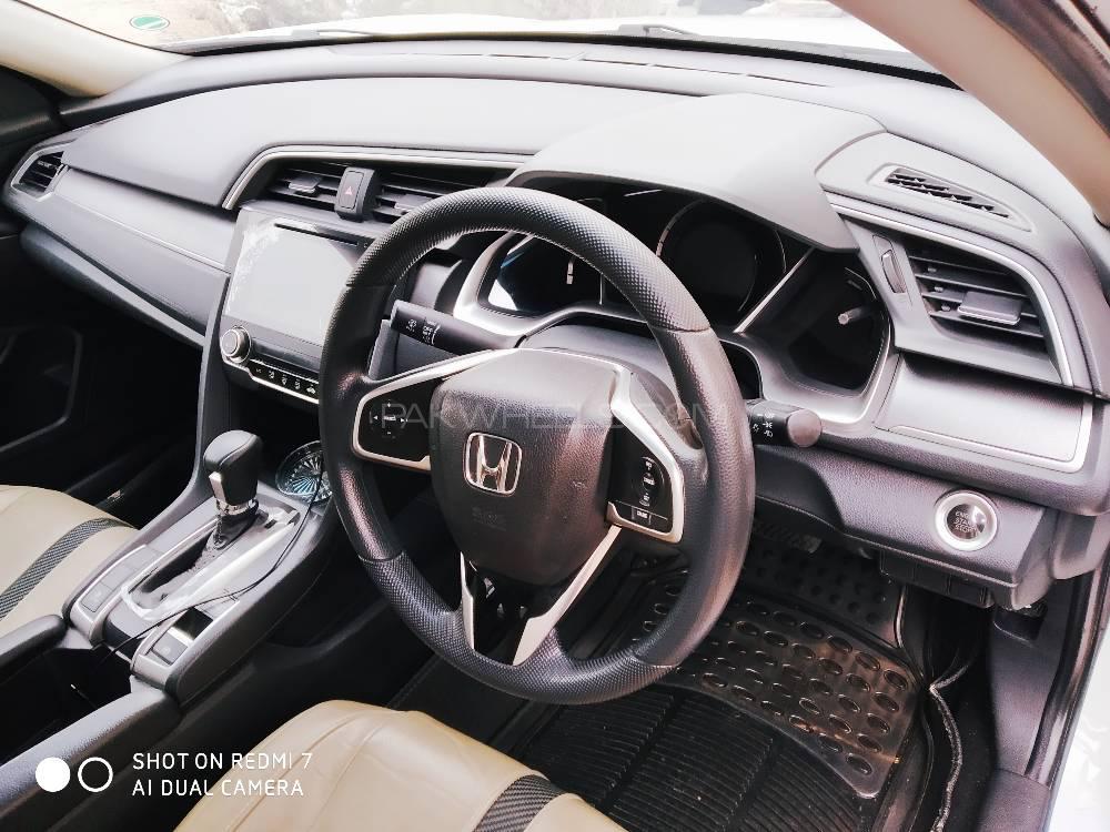 Honda Civic 2018 for Sale in Islamabad Honda Civic 2018 for Sale in Islamabad Image-10