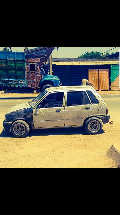 Suzuki Mehran - 2004  Suzuki Mehran - 2004  Image-2