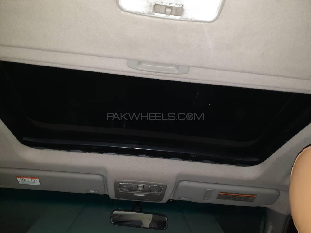 Toyota Surf 2006 for Sale in Karachi Toyota Surf 2006 for Sale in Karachi Image-10