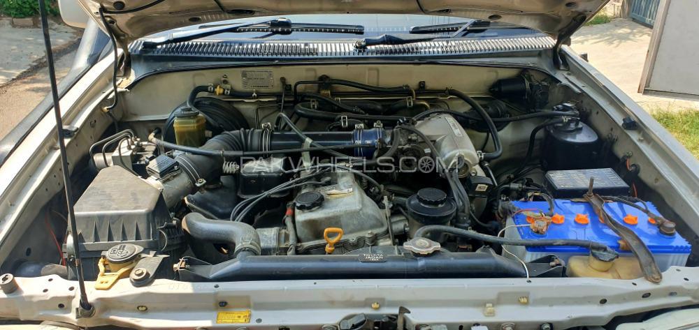 Toyota Surf 1999 for Sale in Peshawar Toyota Surf 1999 for Sale in Peshawar Image-10