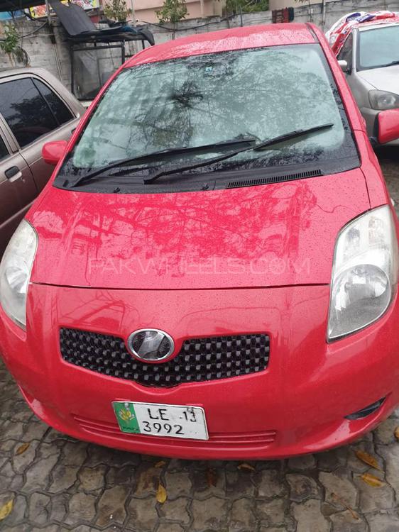 Toyota Vitz 2007 for Sale in Lahore Image-1