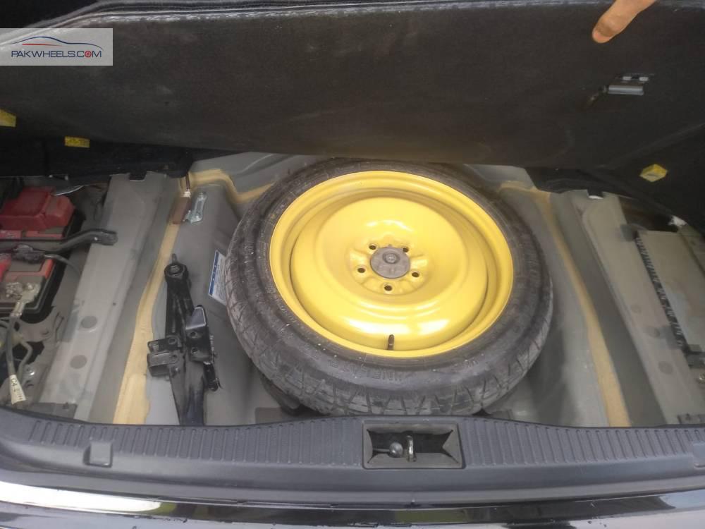 Toyota Crown 2013 for Sale in Islamabad Toyota Crown 2013 for Sale in Islamabad Image-15