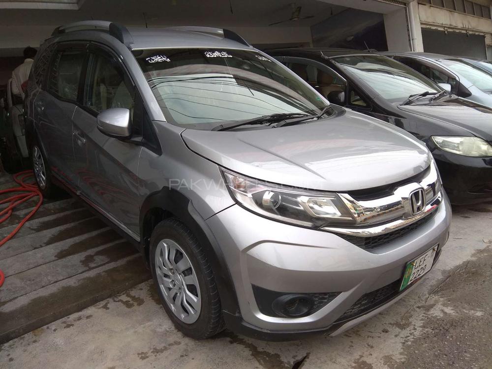 Honda BR-V 2017 for Sale in Lahore Honda BR-V 2017 for Sale in Lahore Image-3