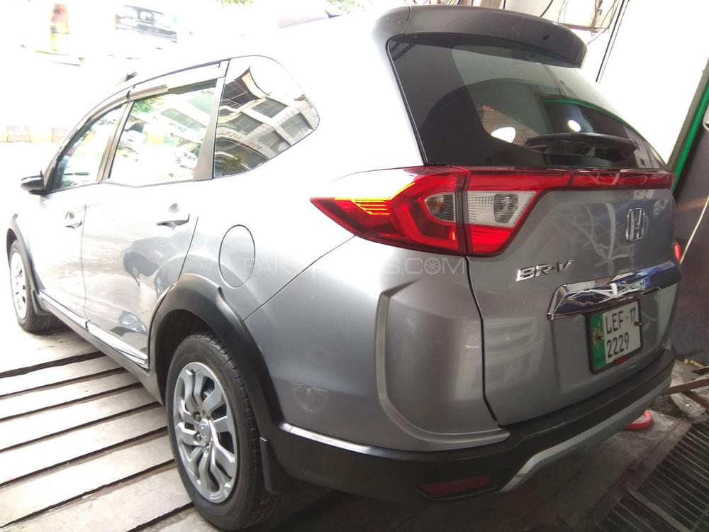 Honda BR-V 2017 for Sale in Lahore Honda BR-V 2017 for Sale in Lahore Image-6