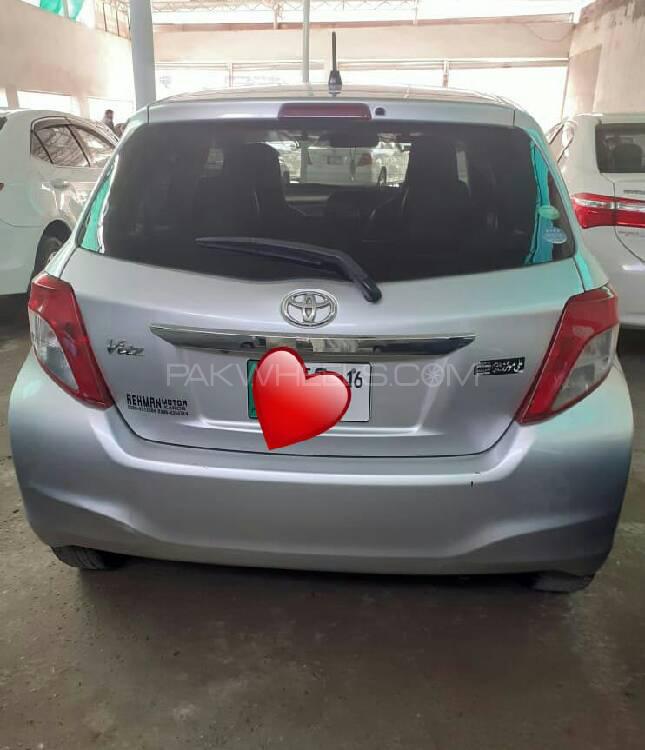 Toyota Vitz 2013 for Sale in Bannu Image-1