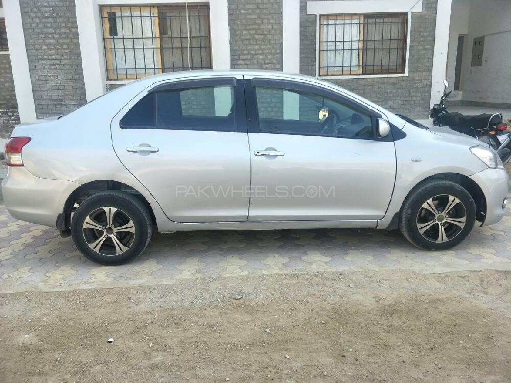 Toyota Belta 2006 for Sale in Hyderabad Image-1