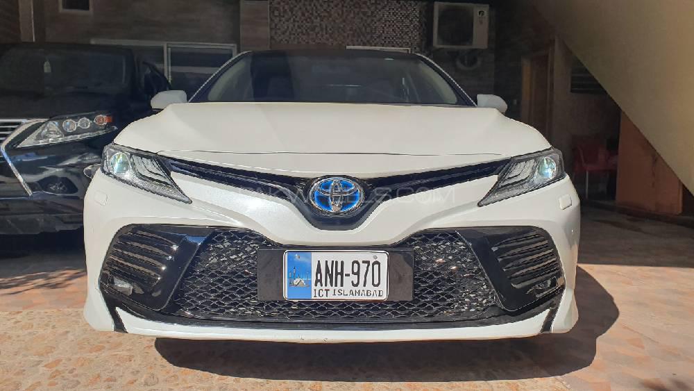 Toyota Camry 2018 for Sale in Okara Image-1