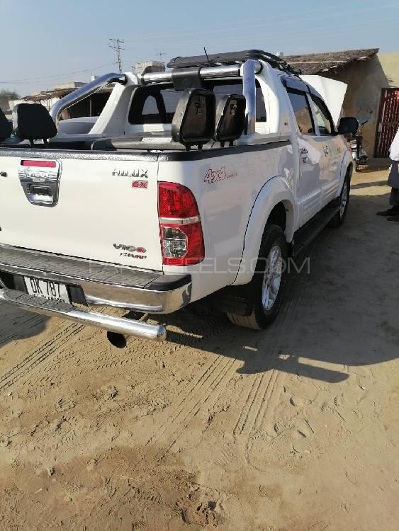 Toyota Hilux 2015 for Sale in Bannu Image-1