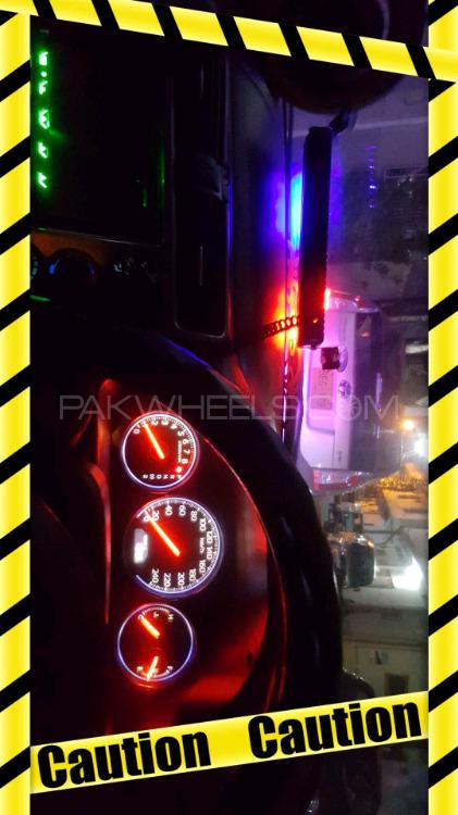 Honda Civic - 2005  Honda Civic - 2005  Image-4