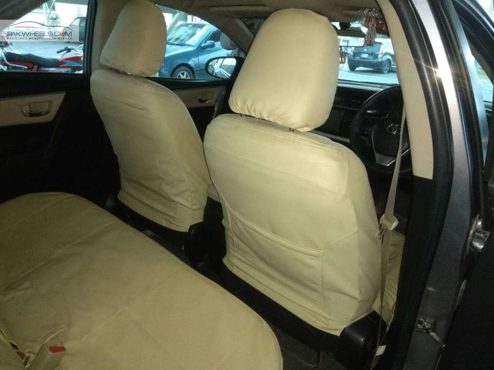 Toyota Corolla 2015 for Sale in Lahore Toyota Corolla 2015 for Sale in Lahore Image-10