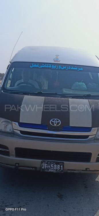 Toyota Hiace 2007 for Sale in Karachi Image-1