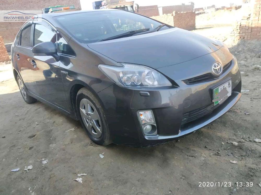 Toyota Prius 2011 for Sale in Lahore Toyota Prius 2011 for Sale in Lahore Image-3