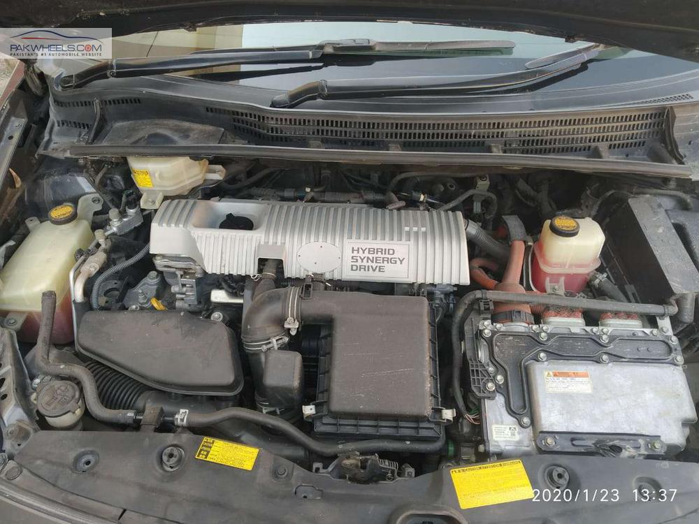 Toyota Prius 2011 for Sale in Lahore Toyota Prius 2011 for Sale in Lahore Image-15