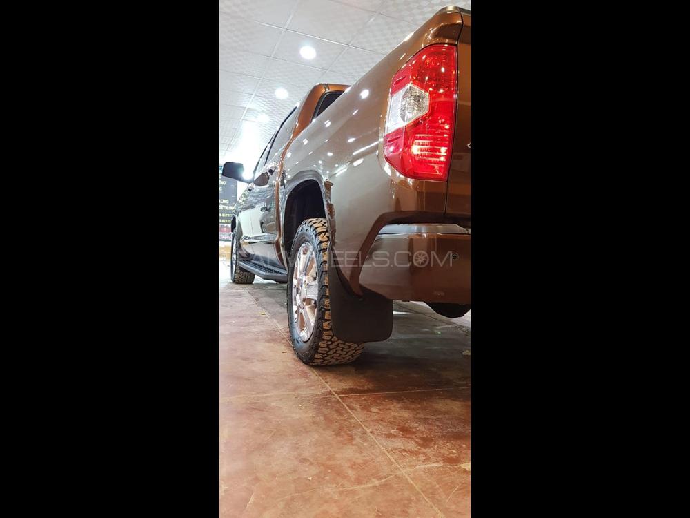 Toyota Tundra 2015 for Sale in Karachi Image-1