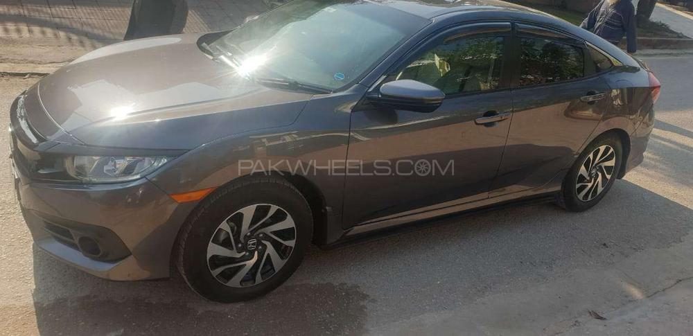 Honda Civic 2018 for Sale in Islamabad Honda Civic 2018 for Sale in Islamabad Image-5
