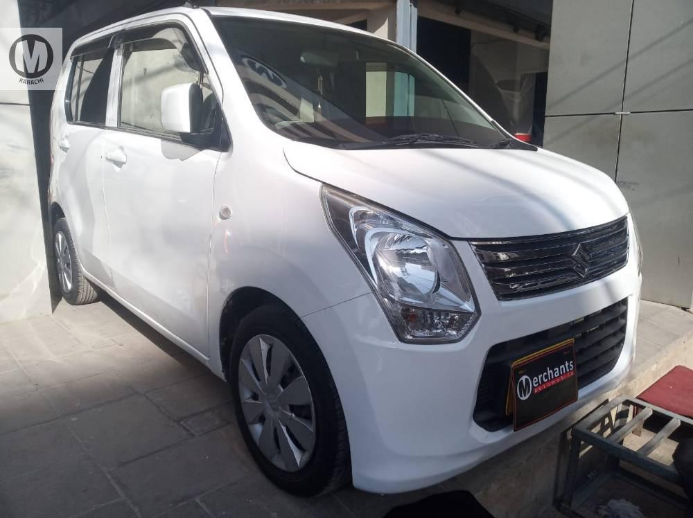 سوزوکی ویگن آر 2013 for Sale in کراچی سوزوکی ویگن آر 2013 for Sale in کراچی Image-2