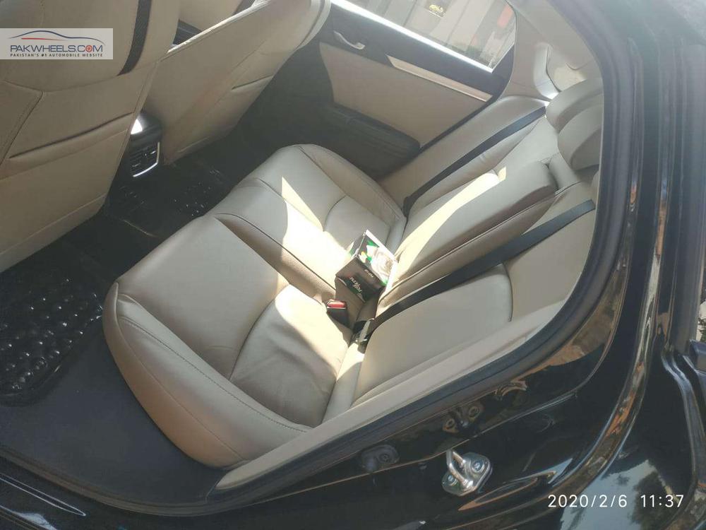 Honda Civic 2018 for Sale in Lahore Honda Civic 2018 for Sale in Lahore Image-16