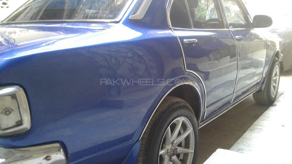 Toyota Corolla - 1973  Toyota Corolla - 1973  Image-11