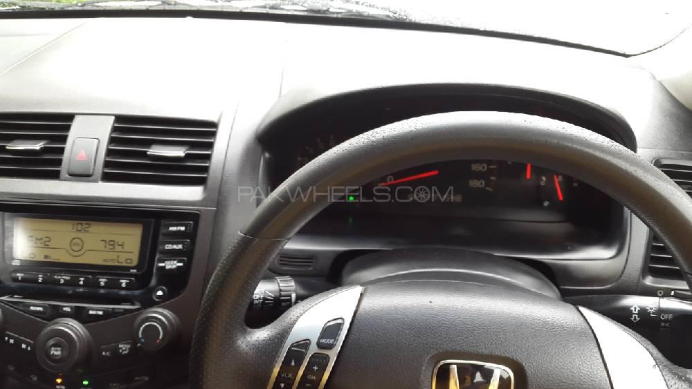 Honda Accord 2002 for Sale in Lahore Honda Accord 2002 for Sale in Lahore Image-8