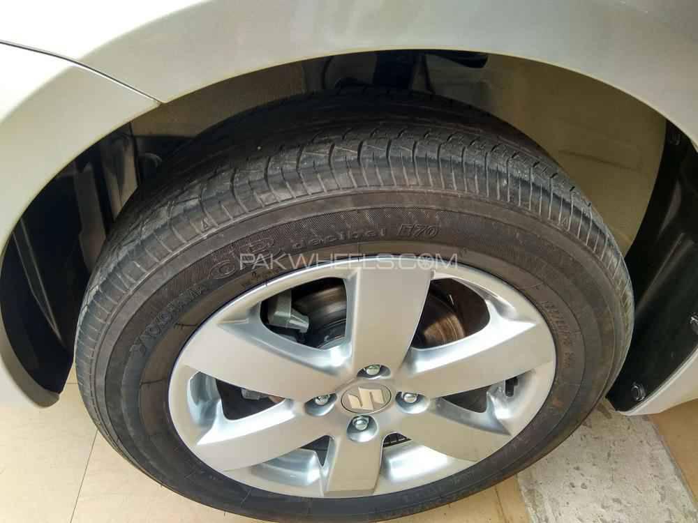 Suzuki Swift 2020 for Sale in Lahore Suzuki Swift 2020 for Sale in Lahore Image-5
