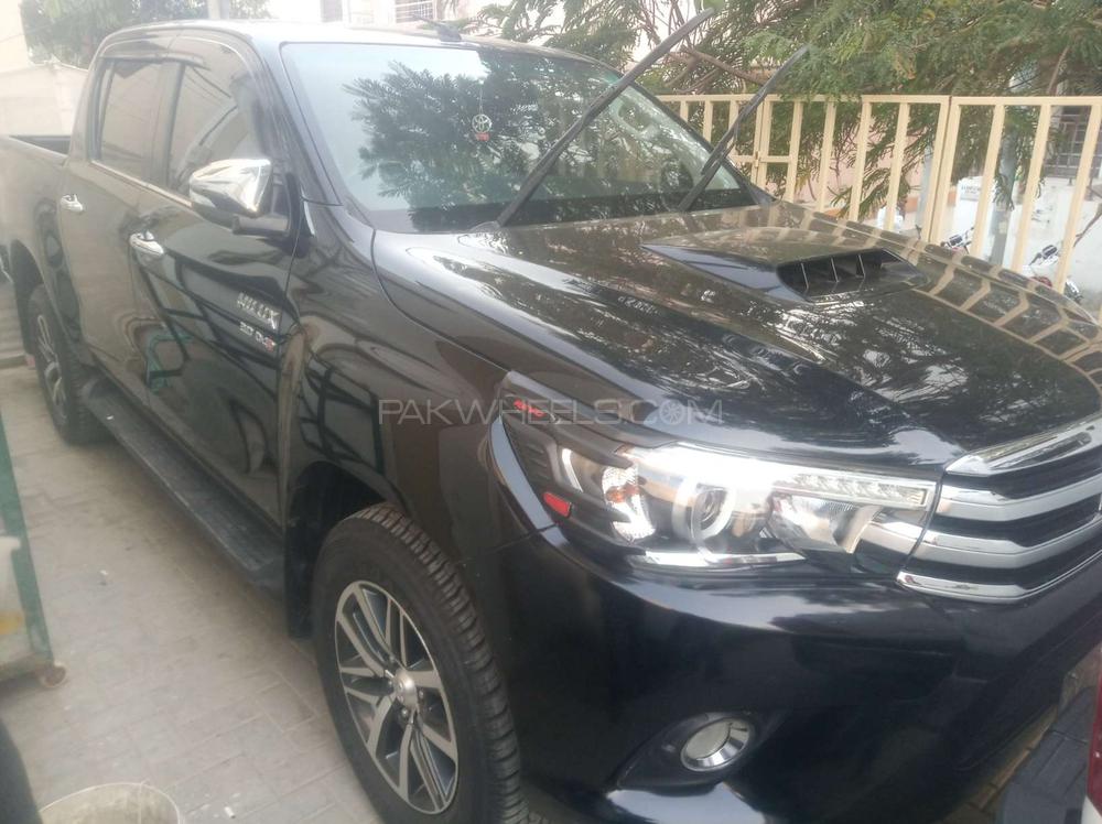 Toyota Hilux 2017 for Sale in Karachi Image-1