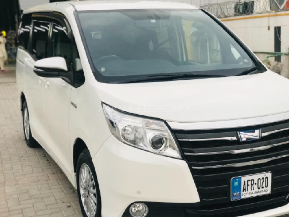 Toyota Noah 2014 for Sale in Sialkot Image-1