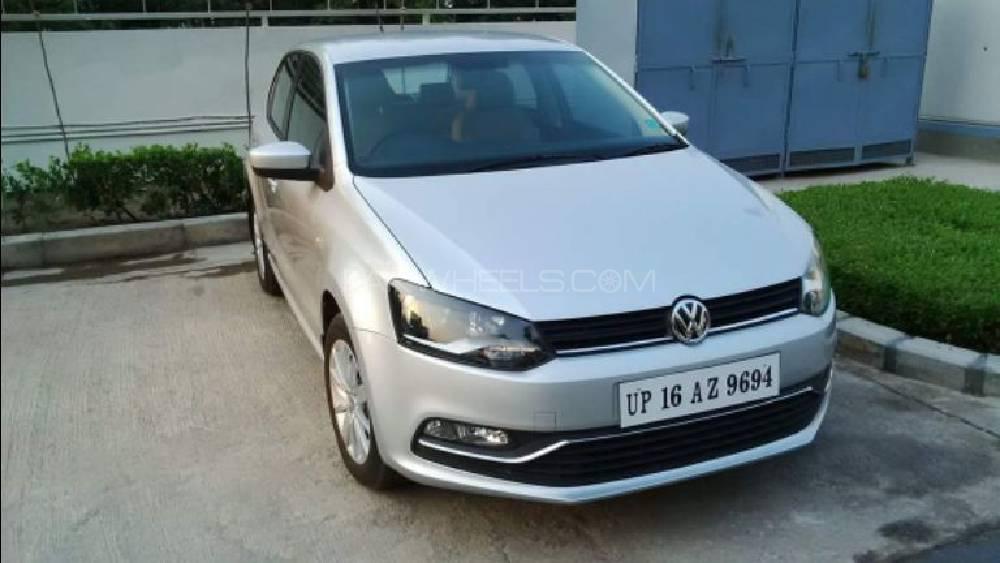 Volkswagen Polo - 2015 polo Volkswagen Polo - 2015 polo Image-3