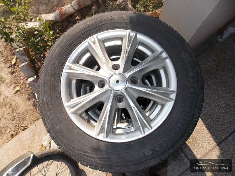 Light weight Alloys and Tyres Image-1