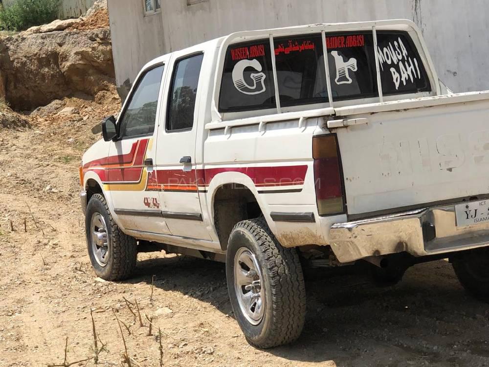 Nissan Pickup 1992 for Sale in Peshawar Nissan Pickup 1992 for Sale in Peshawar Image-2