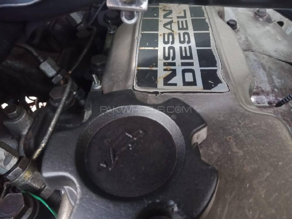 Nissan Pickup 1992 for Sale in Peshawar Nissan Pickup 1992 for Sale in Peshawar Image-8