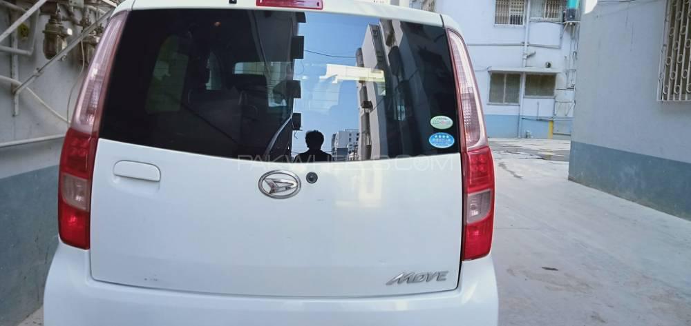 Daihatsu Move 2010 for Sale in Karachi Daihatsu Move 2010 for Sale in Karachi Image-4