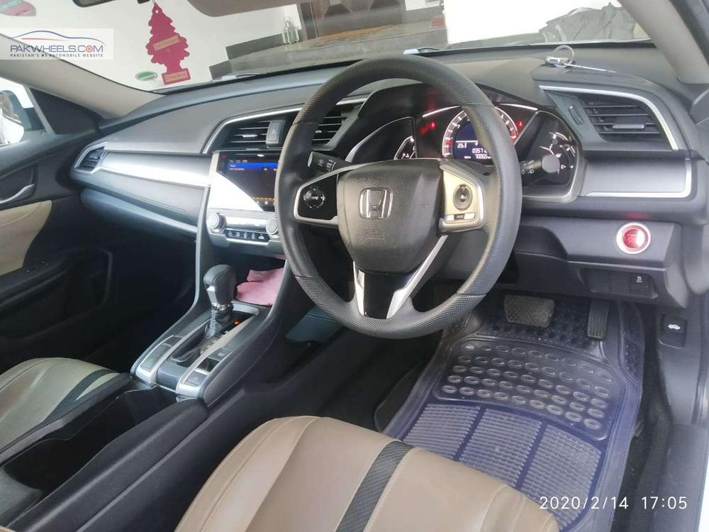 Honda Civic 2018 for Sale in Lahore Honda Civic 2018 for Sale in Lahore Image-23