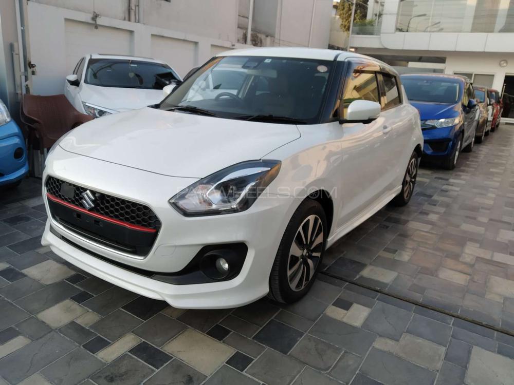 Suzuki Swift 2017 for Sale in Lahore Suzuki Swift 2017 for Sale in Lahore Image-2