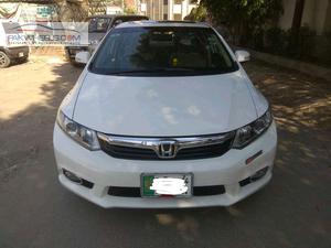 Slide_honda-civic-vti-1-8-i-vtec-oriel-prosmatec-2014-36213651