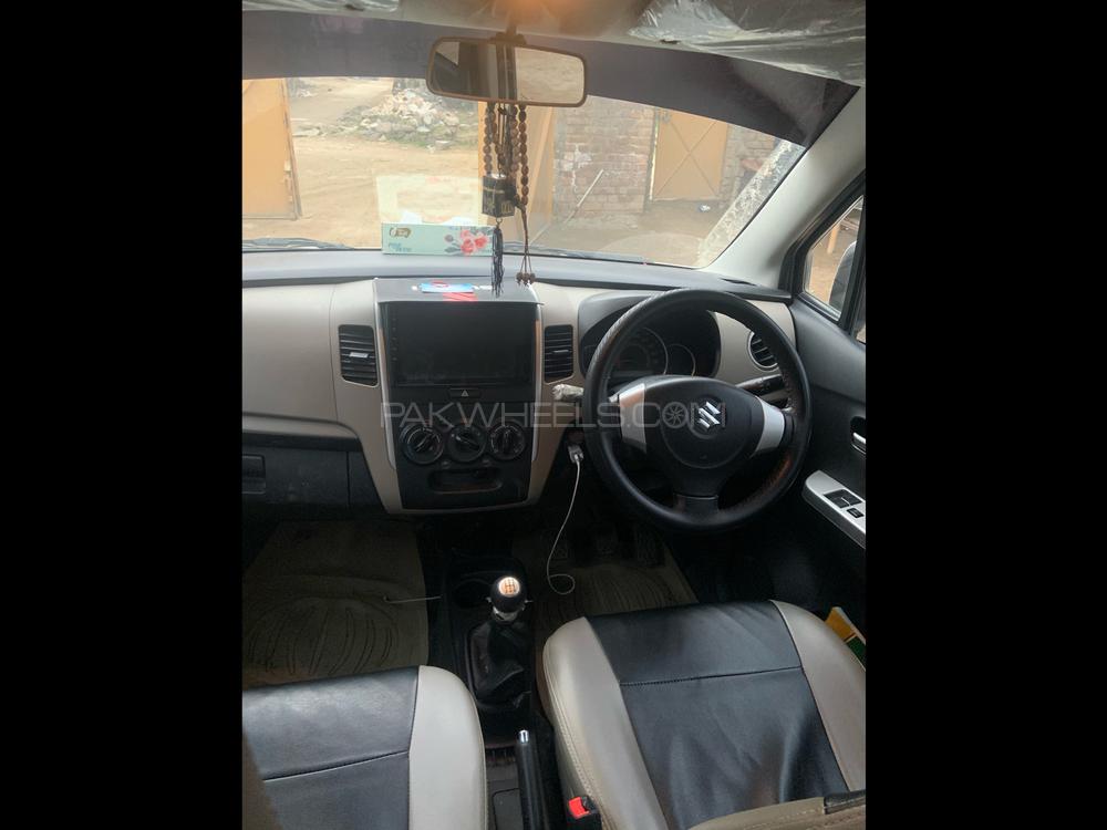 Suzuki Wagon R 2018 for Sale in Peshawar Suzuki Wagon R 2018 for Sale in Peshawar Image-2