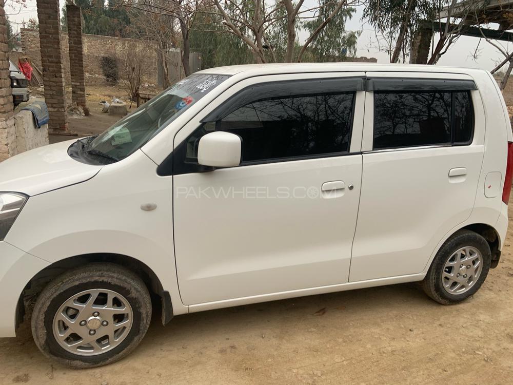 Suzuki Wagon R 2018 for Sale in Peshawar Suzuki Wagon R 2018 for Sale in Peshawar Image-4