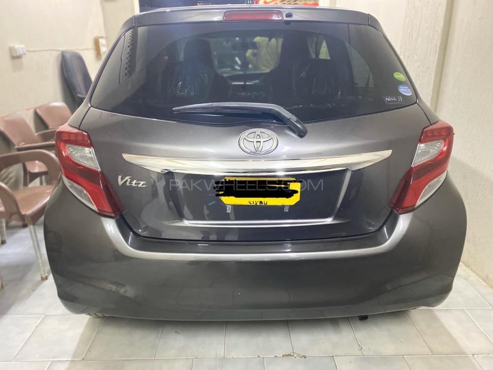 Toyota Vitz 2014 for Sale in Karachi Toyota Vitz 2014 for Sale in Karachi Image-10