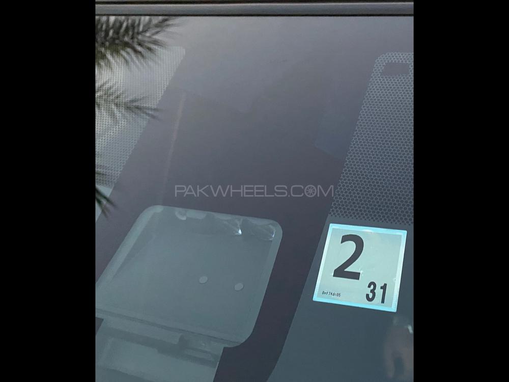 Toyota Vitz 2016 for Sale in Lahore Toyota Vitz 2016 for Sale in Lahore Image-12