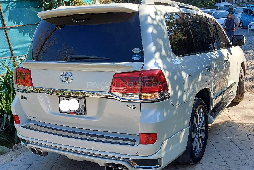 Toyota Land Cruiser 2011 for Sale in Islamabad Toyota Land Cruiser 2011 for Sale in Islamabad Image-6