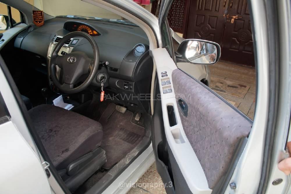 Toyota Vitz 2007 for Sale in Wah cantt Image-1
