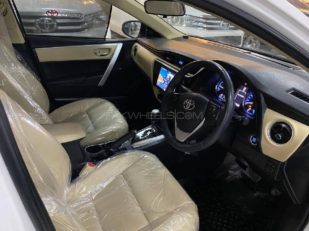 Toyota Corolla 2019 for Sale in Peshawar Toyota Corolla 2019 for Sale in Peshawar Image-5
