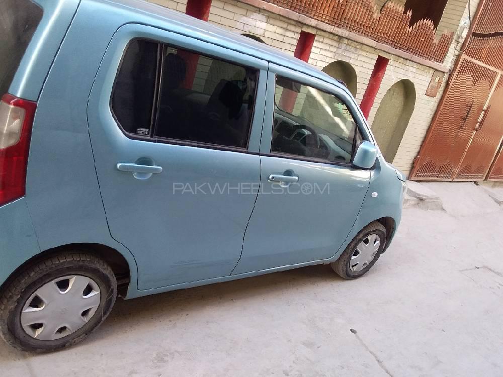 Suzuki Wagon R 2015 for Sale in Rawalpindi Suzuki Wagon R 2015 for Sale in Rawalpindi Image-4