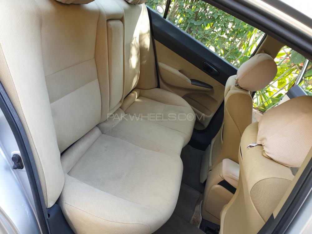 Honda Civic 2011 for Sale in Karachi Honda Civic 2011 for Sale in Karachi Image-5