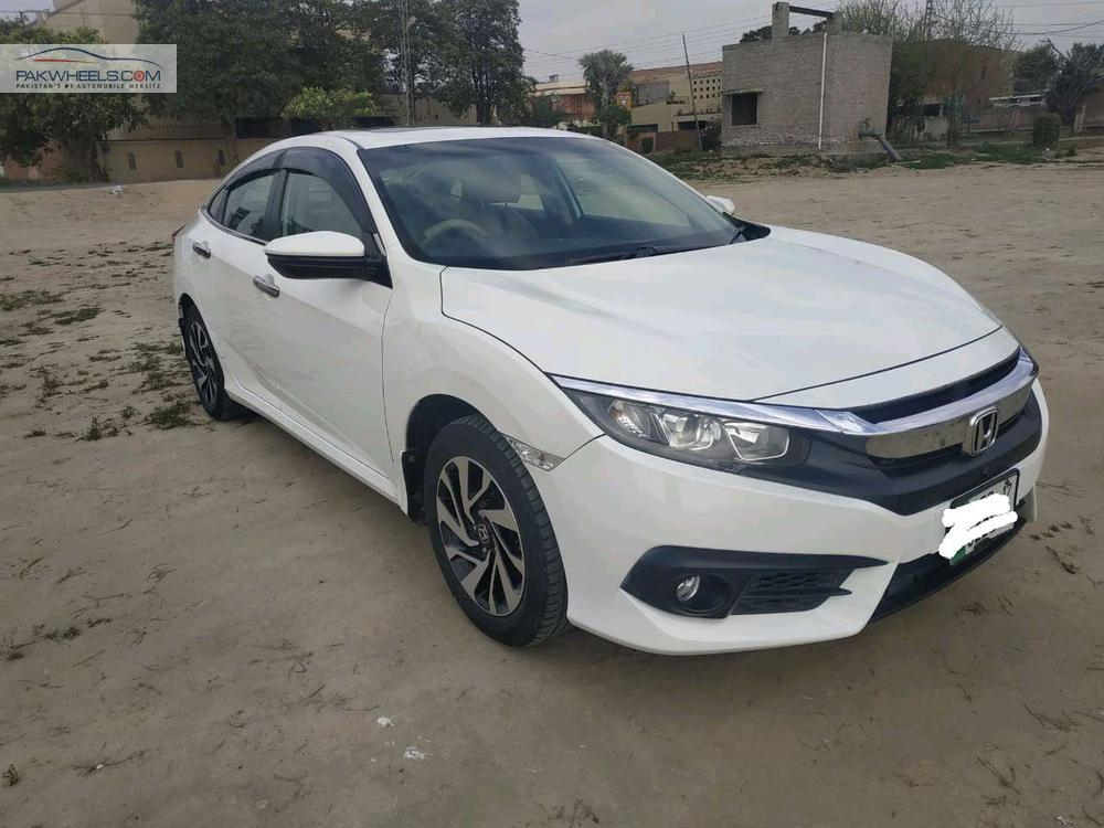 ہونڈا سوک 2017 for Sale in لاہور ہونڈا سوک 2017 for Sale in لاہور Image-2