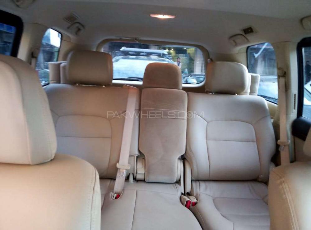 Toyota Land Cruiser 2016 for Sale in Islamabad Toyota Land Cruiser 2016 for Sale in Islamabad Image-8