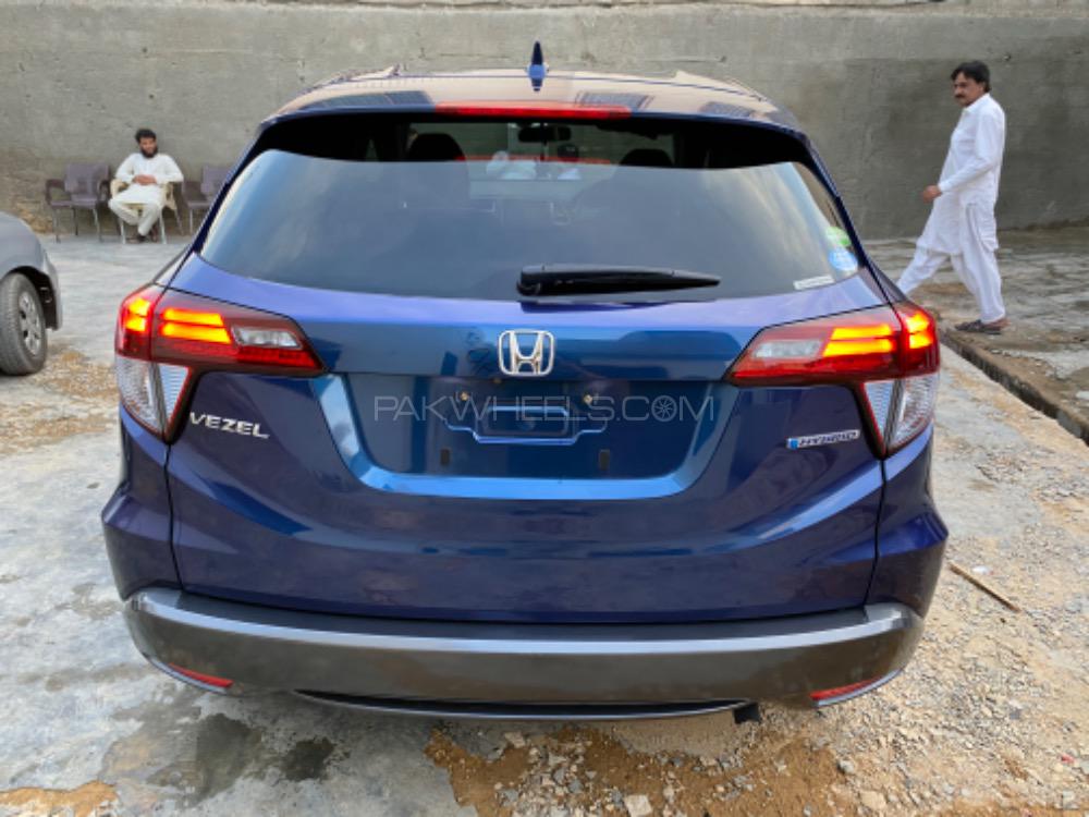 Honda Vezel 2016 for Sale in Karachi Honda Vezel 2016 for Sale in Karachi Image-5